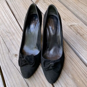 Sergio Rossi size 41 black suede bow wedge heels made in Italy